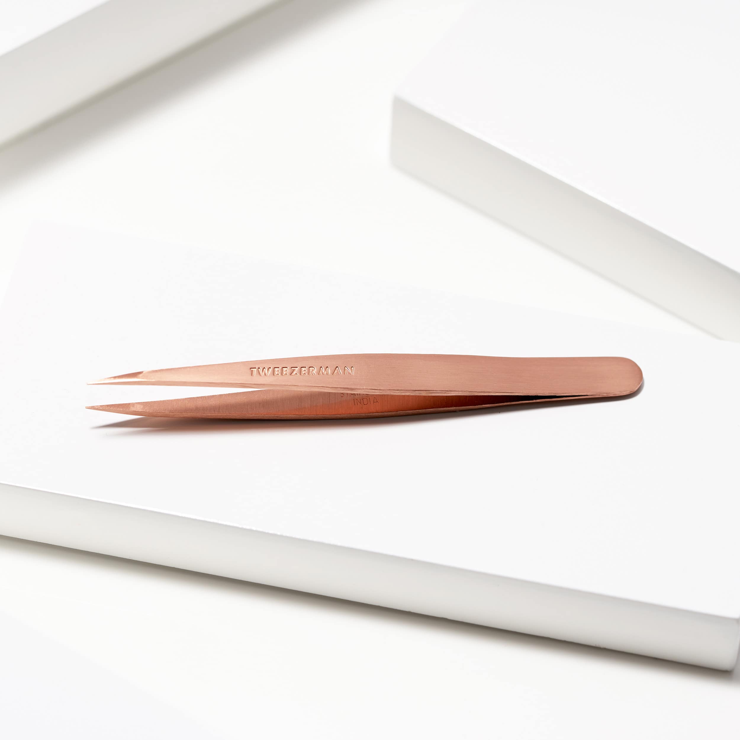Rose Gold Point Tweezer