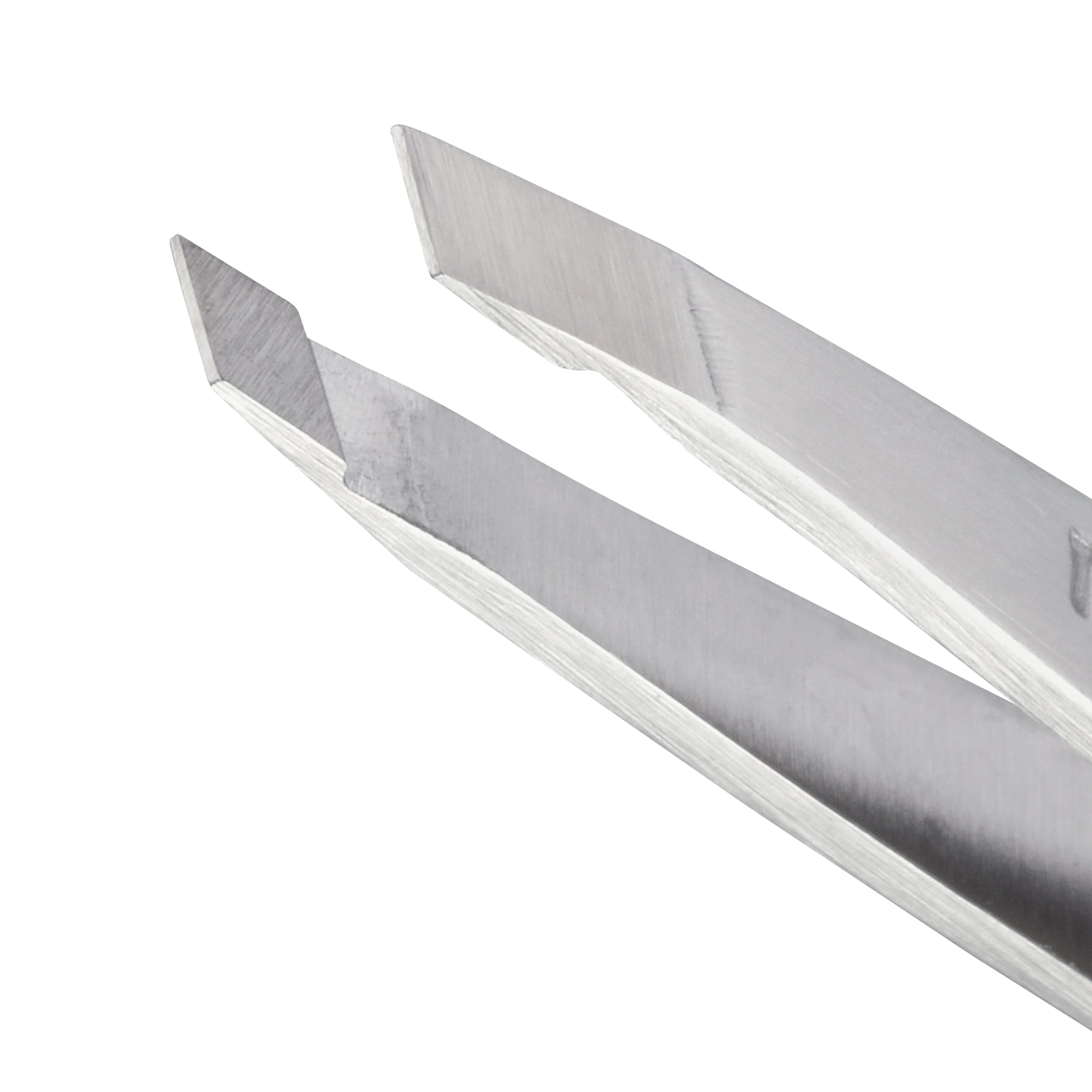 Classic Mini Slant Tweezer