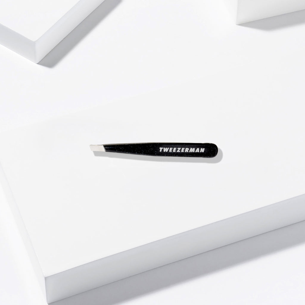 Dusted Onyx Mini Slant Tweezer